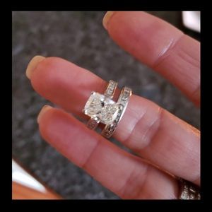 Diamond ring set platinum